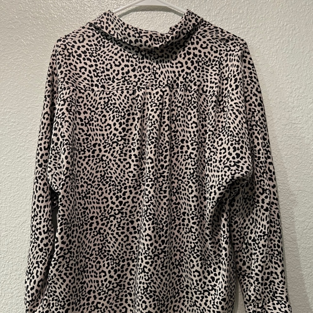 Leopard print blouse - Picture 2 of 2